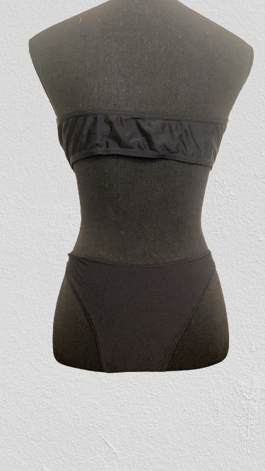 Black Swim Attitre image 1