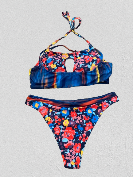 Floral Pool Attire image 1
